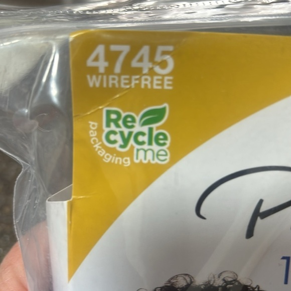 NIP Playtex 38 B 18 Hour Ultimate Lift & Support Wireless Full Coverage BRA - Picture 8 of 8